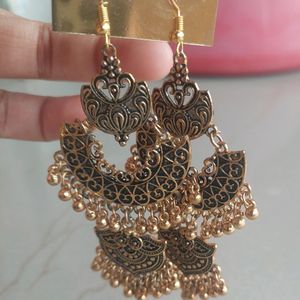 Gold Drop Earrings