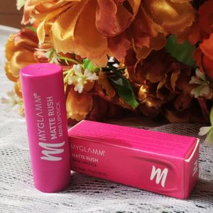 MyGlamm Matte Rush Lipstick - Rich In Birmingham