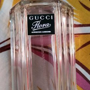 Gucci Flora Perfume