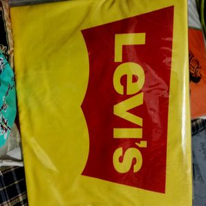 M Size Levi's T Shirt