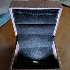 Earrings Or Rings Box With Automatic Light