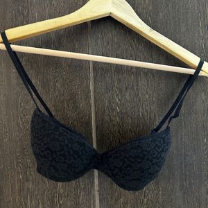 2 H&M Black & White Lace Bra