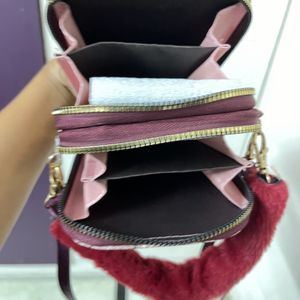 Mobile sling bag