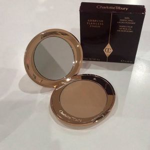 Charlotte tilbury Airbrush powder