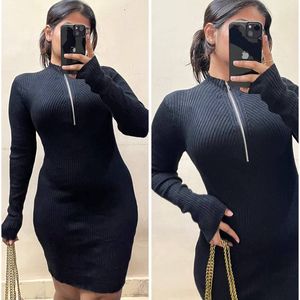 Black Zipper bodycon dress