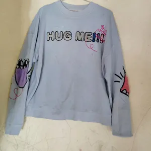 Hug Me Switer