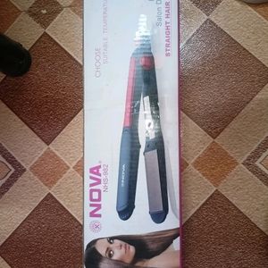 NOVA Hair Straightener