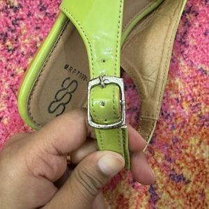 Ladies Flats