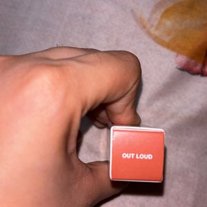 SMASHBOX LIPSTICK - OUT LOUD