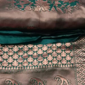 Green And Gold Pattu Saree