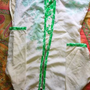 New Floral White Zip Kurti