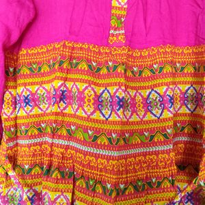 Multicolored Decent Kurta In Cotton