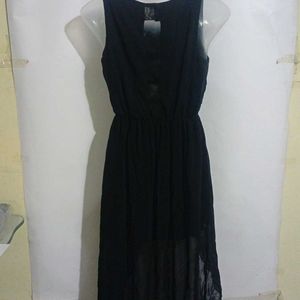 CUTE BLACK UP AND DOWN DRESS