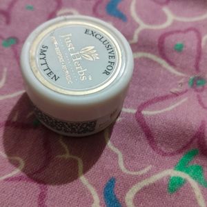 Under Eye Cream