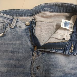 Jeans Size 32