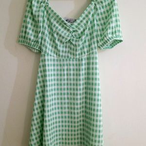 Price Crash Sale - Checked V Neck Empire Dress