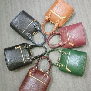 Leather Bag , Leadish Ba