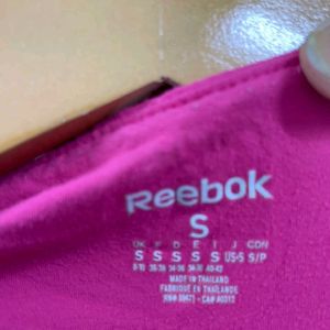 ❤️💋MAGENTA PINK REEBOK BOTTOM IN SIZE s