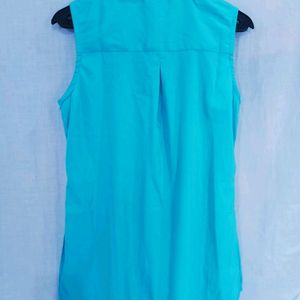 Women blue Solid Sleeveless Shirt