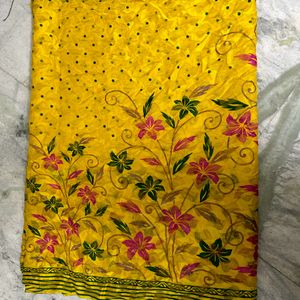 Light Weight Brand New Saree With Blouse 💛