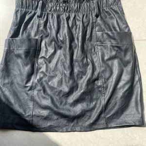 Leather/polyster Short Black Skirt