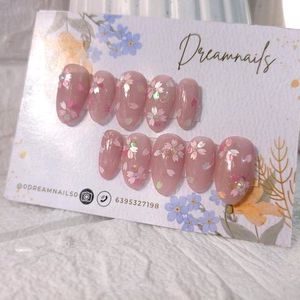 Press On Nails (Wedding Guest Nail