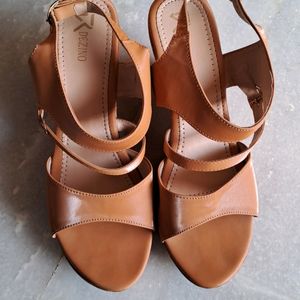 Casual Wedges,Colour: Tan , Heel Height : 3in