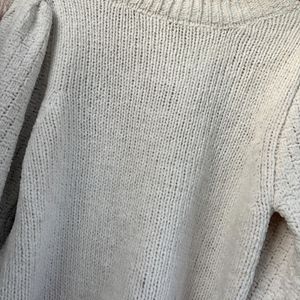 Off White Balloon Sleeves Sweater