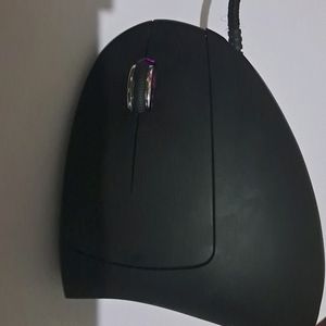 Ergonomic Vertical Mouse Wired Black Matte