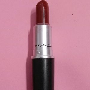 MAC cosmetics Lipstick Shade Dubonnet Amplified Lipstick