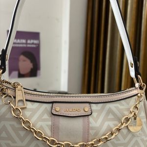 Aldo Pink Dionee Shoulder Bag 🤍