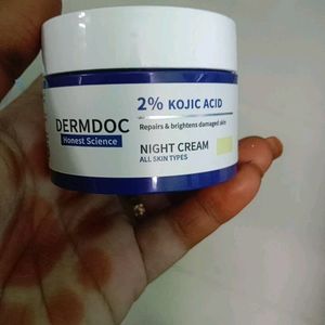 Skin whitening and Kojic acid brightening Cream