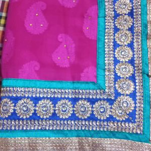 Magenta Saree With Fully Stitched Contrast Blouse