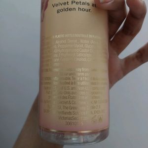 Sample- Orginal VICTORIA SECRET- VELVET PETALS