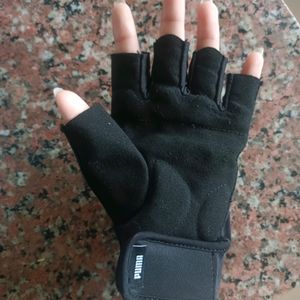 Puma Unisex Gloves For Gym And Cycling Too