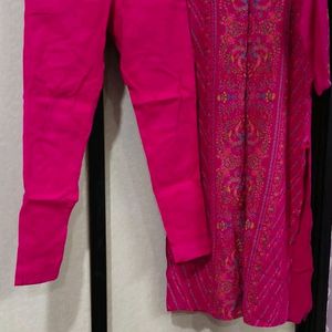 W Kurta Legging N Dupatta