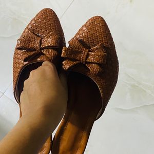 Women Belly Slipper