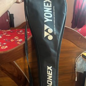 Badminton Bat Yonex Carbonex 8000 with cover