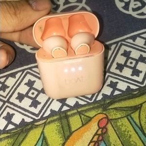 Boat Wireless Earbuds Like New Condition Box