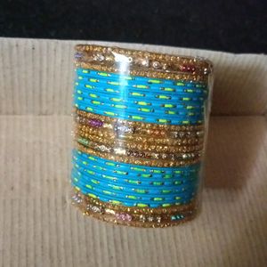 4 Bangle Set