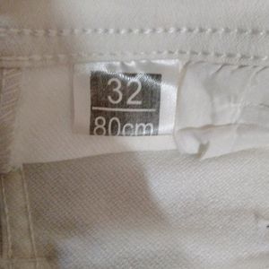 A Premium Quality White Pant