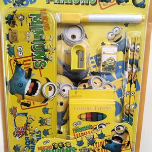 Kids Minion Gift Set with Crayons Model