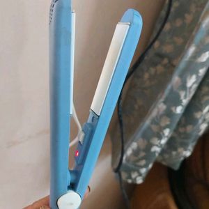 Mini Hair Straightener