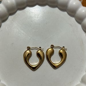 Anti tarnish heart hoops