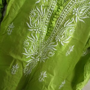 Lucknowi Chickankari Kurta