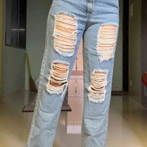 URBANIC FRESH RIPPED DENIM