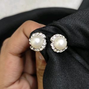 White Stone Small Stud