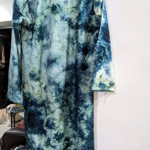 NEW  L Size Tie-dye Lucknowi  Rayon Kurti