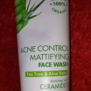 Organic Harvest Acne Control Mattifying Facewash