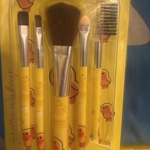 Make Up Brush set ( 5 Pieces)